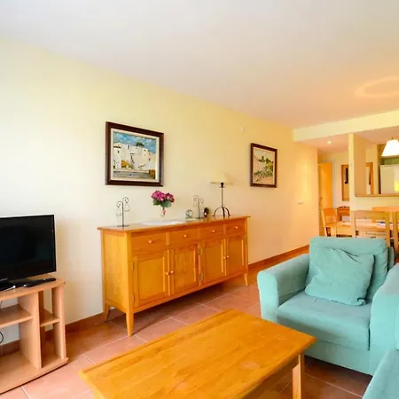Mar F 102 Apartment